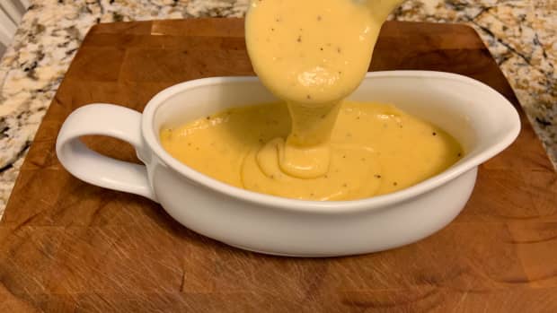 Two Cheese Sauce Recipes: Vegan and Non-Vegan