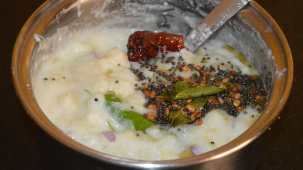 how-to-make-potato-raita-potato-yogurt-curry