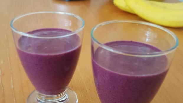 an-easy-blueberry-smoothie-recipe-without-yogurt
