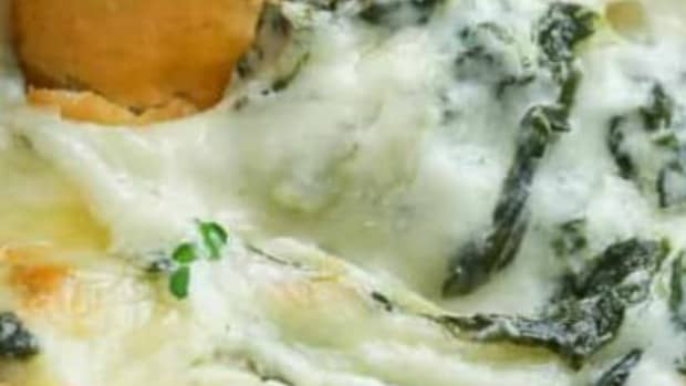 ultimate-cheese-lovers-hot-cheesy-spinach-artichoke-dip