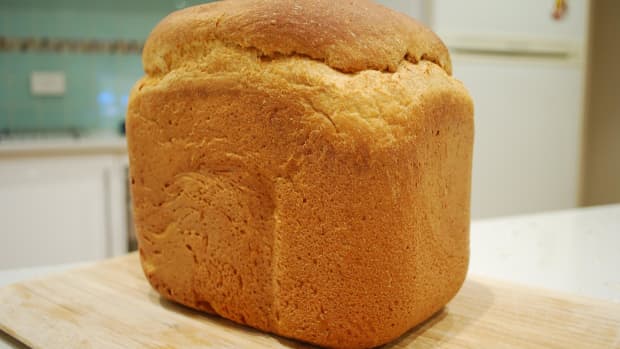 How to Make Gluten-Free Bread in a Bread Machine - Delishably
