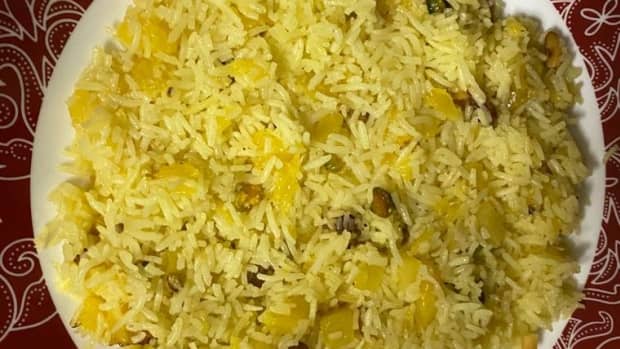 indian-style-pineapple-rice-sweet-or-zarda-pulao
