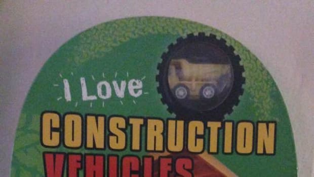 i-love-construction-vehicles-book-and-accessories-for-your-young-builders