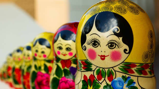 a-history-of-matryoshka-dolls