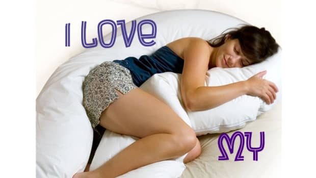 better-sleep-with-a-body-pillow
