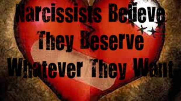 why-narcissists-believe-they-deserve-everything-they-want