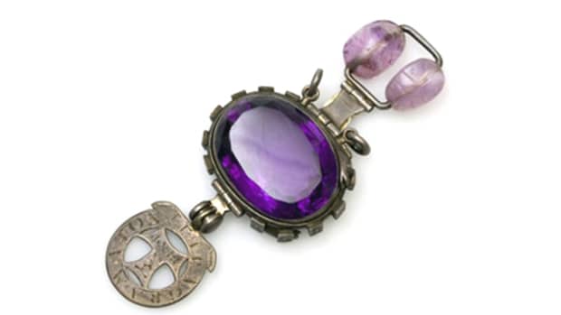 the-curse-of-the-dehli-purple-sapphire