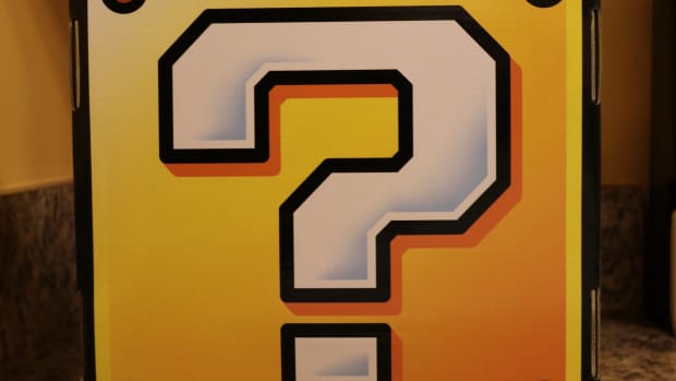 nintendo-question-block-culturefly-collector-box-review-nes