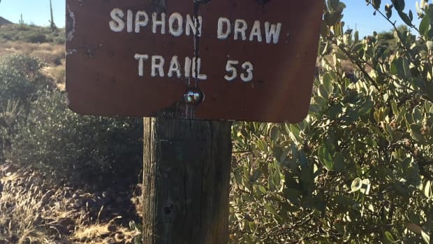 great-hikes-siphon-draw-trail-to-the-basin-apache-junction-az