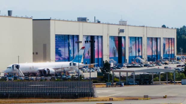 the-boeing-factory-tour-and-future-of-flight-aviation-center