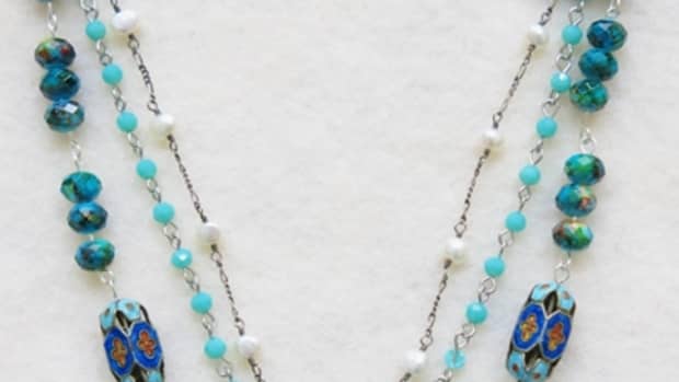 diy-jewelry-tutorial-how-to-make-a-boho-layered-necklace-with-pendant