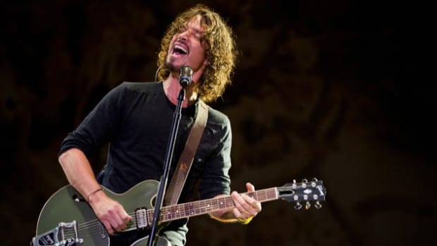 chris-cornell-and-the-gibson-es-335