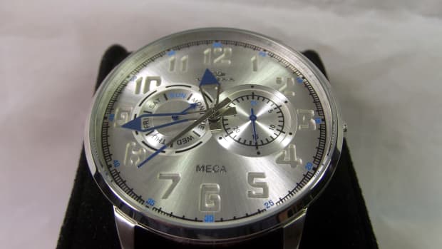 review-of-the-oniss-paris-meca-watch