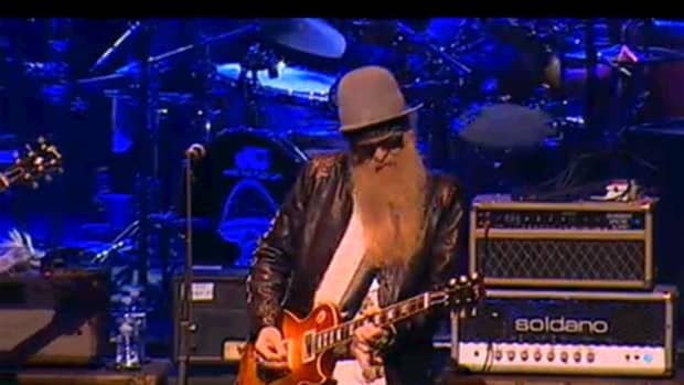 billy-gibbons-and-the-gibson-les-paul