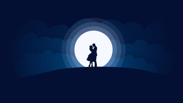 moonlit-attraction-a-love-poem
