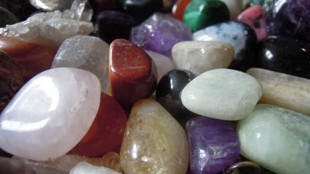 ten-common-questions-on-crystal-healing