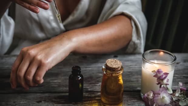 how-to-relieve-anxiety-with-essential-oils