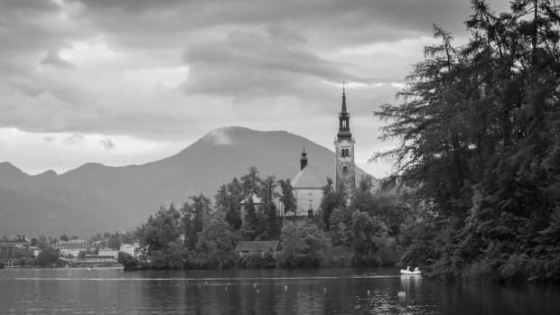 visiting-lake-bled-in-slovenia