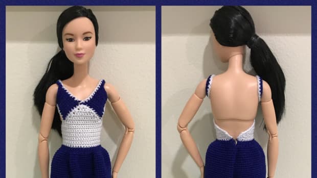 Curvy Barbie Flutter Sleeve Bodycon Dress (Free Crochet Pattern) -  FeltMagnet