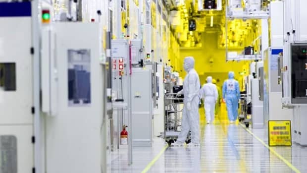 the-world-of-the-semiconductor-cleanroom
