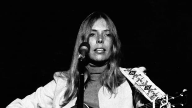 the-story-behind-the-song-woodstock-by-joni-mitchell