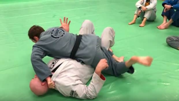 how-to-crossface-to-pass-half-guard