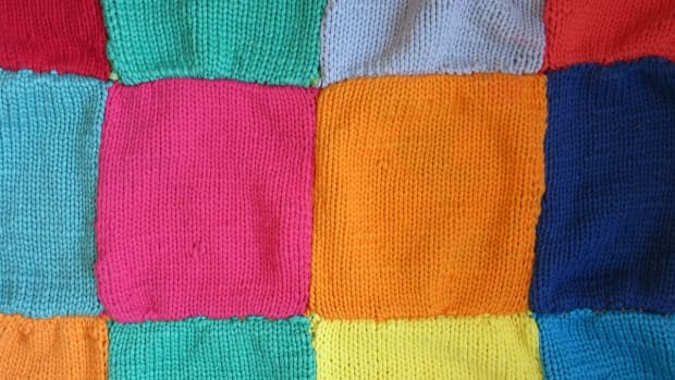 how-to-knit-squares-for-charity
