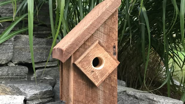 barn-wood-birdhouse-how-to-build-a-rustic-handcrafted-birdhouse