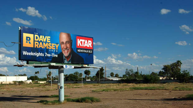 is-dave-ramsey-right-is-1-000-enough-for-emergencies