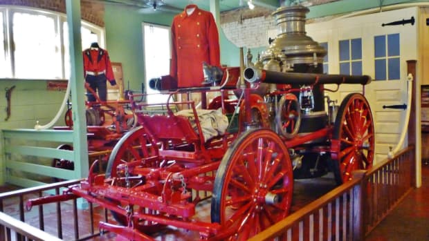 houston-fire-museum-showcases-history