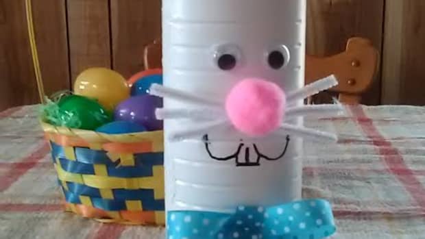 diy-easter-candy-holder-re-purposed-plastic-chip-container