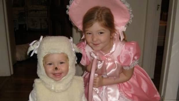halloween-costume-ideas-for-little-sisters