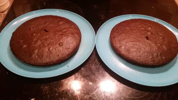 recipe-for-chocolate-cake-with-dulce-de-leche-filling-from-scratch-how-to-make-homemade-caramelized-condensed-milk