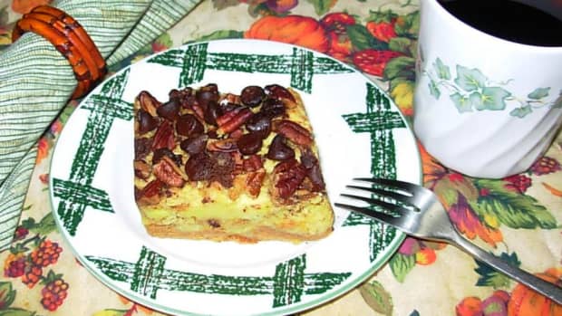 pumpkin-pie-cake-with-chocolate-pecan-topping-recipe