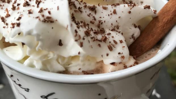 the-ultimate-hot-chocolate-how-to-make-amazing-homemade-hot-chocolate
