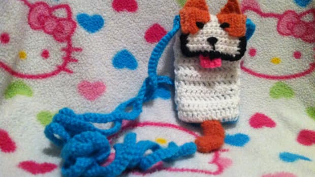 create-a-custom-crochet-iphone-case