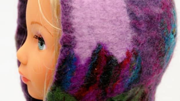 how-to-make-a-wet-felted-bonnet-for-a-newborn-baby-free-tutorial