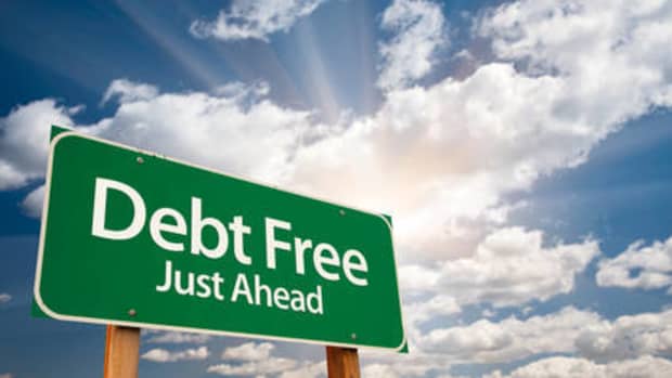 digging-yourself-out-of-debt-a-7-step-strategy