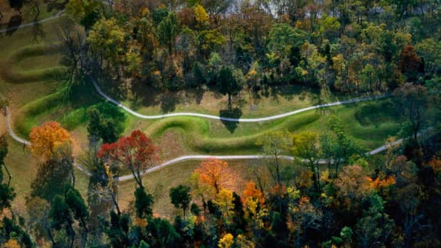 was-serpent-mound-built-by-ancient-aliens