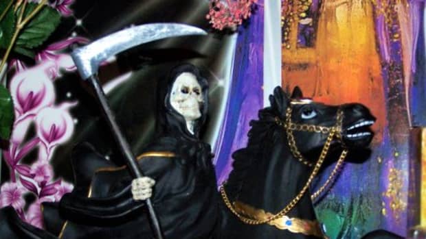 i-love-my-black-robed-santa-muerte-on-horseback-statue