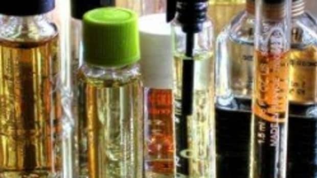-how-to-make-perfume-at-home