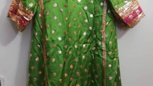 pheran-a-traditional-kashmiri-dress
