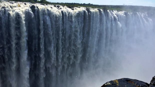top-10-things-to-do-in-victoria-falls-zimbabwe-one-of-the-seven-wonders-of-the-world
