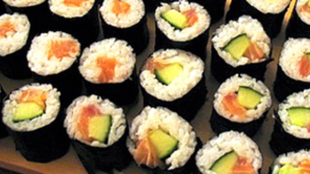 how-to-prepare-sushi-rolls-at-home