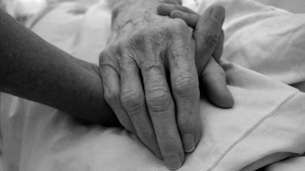 rites-of-passage-important-things-to-know-understand-before-caring-for-a-dying-parent