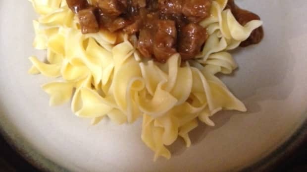gulash-recipe-cooking-with-the-power-pressure-cooker-xl