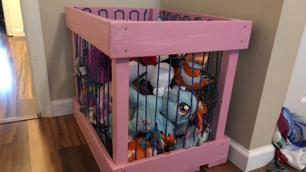 how-to-build-a-stuffed-animal-storage-cage