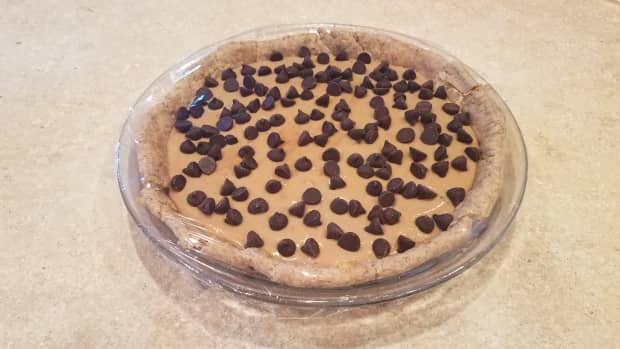 rich-and-creamy-clean-eating-peanut-butter-pie