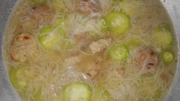 Hototay Filipino Style Wor Won Ton Soup Delishably