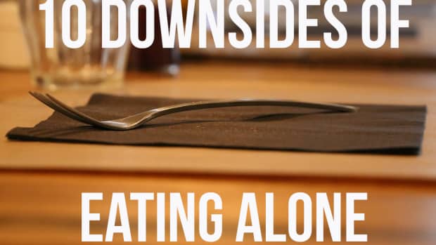disadvantages-of-eating-alone